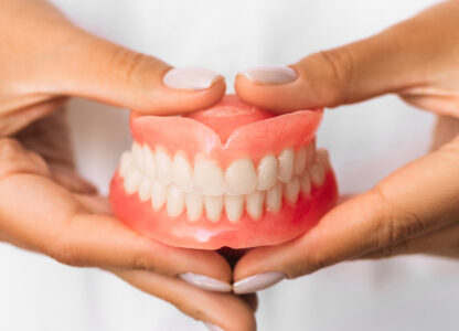 Which are Better, Plastic or Metal Dentures?